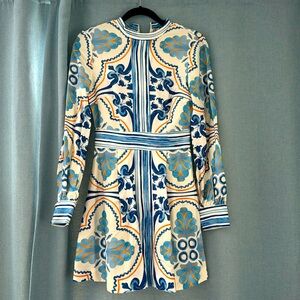 NWT, looks identical to Dolce and Gabbanas designs!